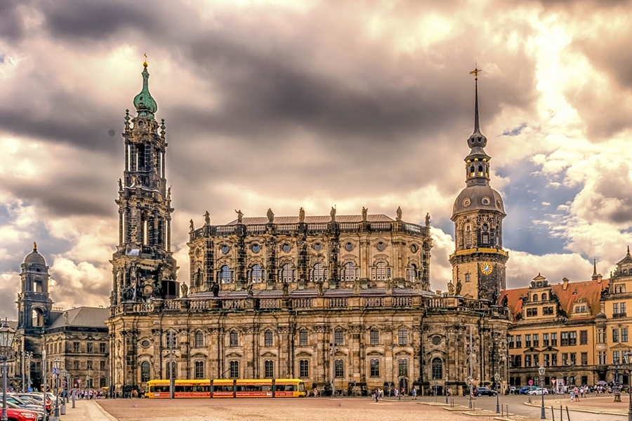 Die Hofkirche in Dresden » Sachsens größte Kirche