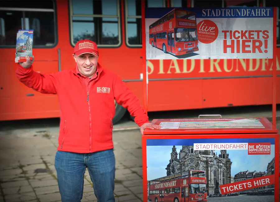 Samvel - Verkäufer bei der Stadtrundfahrt Dresden